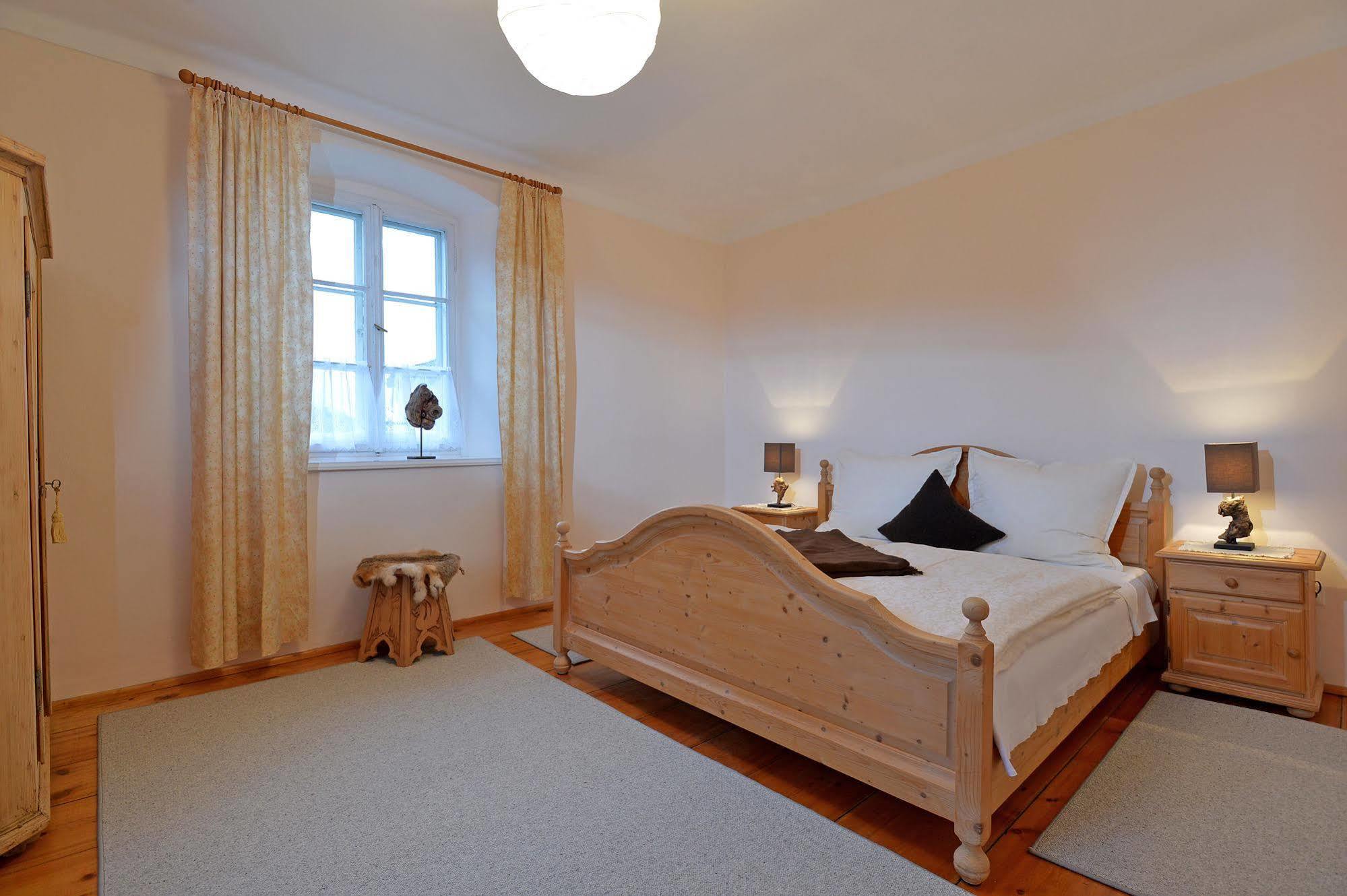 Haus Haggenmueller Apartment Hopfgarten im Brixental Luaran gambar